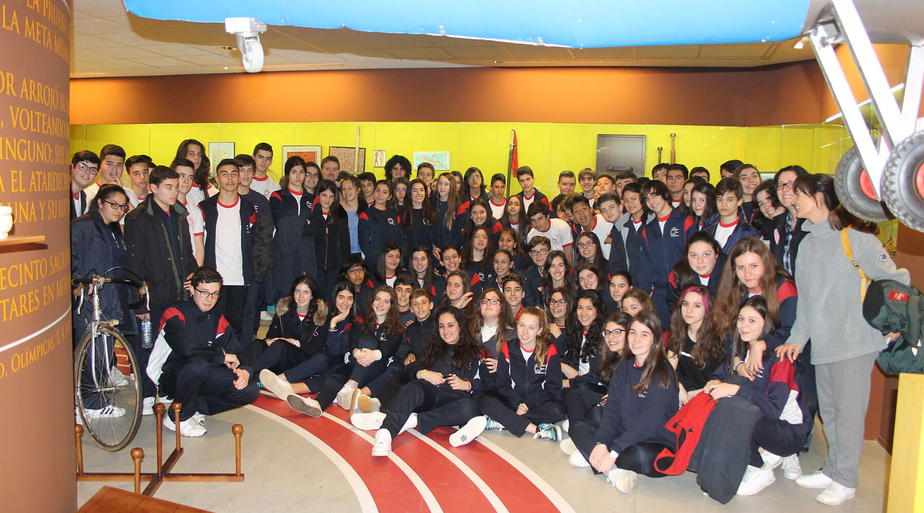 Visita de alumnos de CPR La Grande Obra de Atocha de A Coruña al Melga