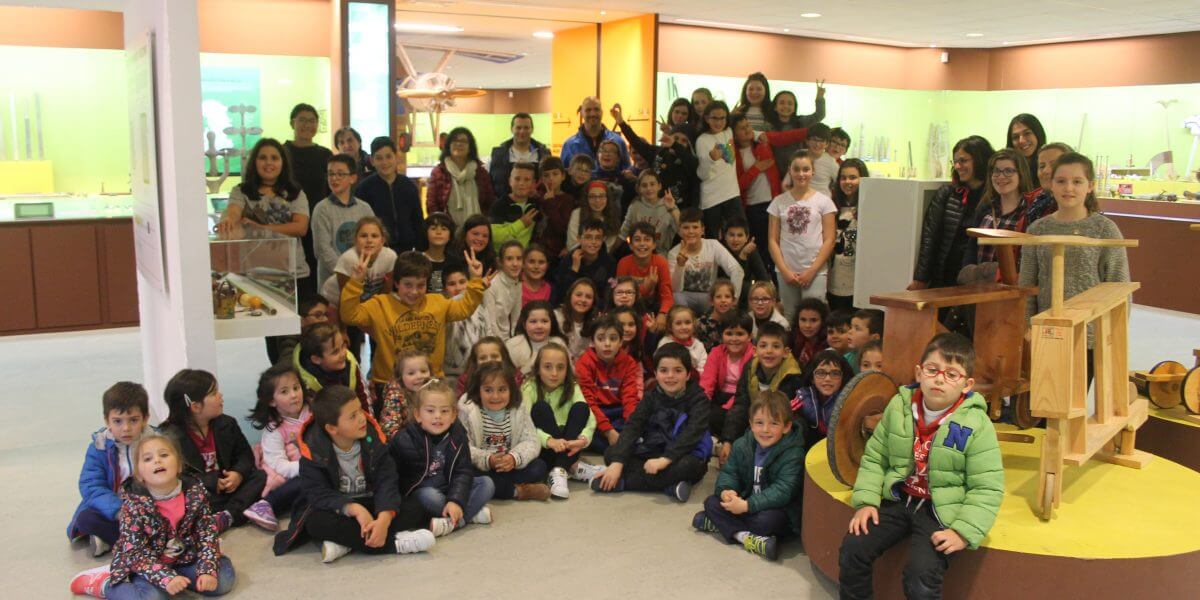 VISITA AL MELGA DEL CEIP. BAIÑAS DE VIMIANZO