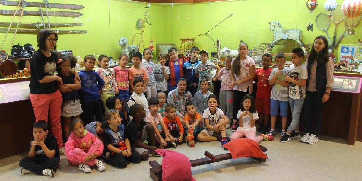 CEIP. Xesús San Luís Romero de Carballo en el Melga