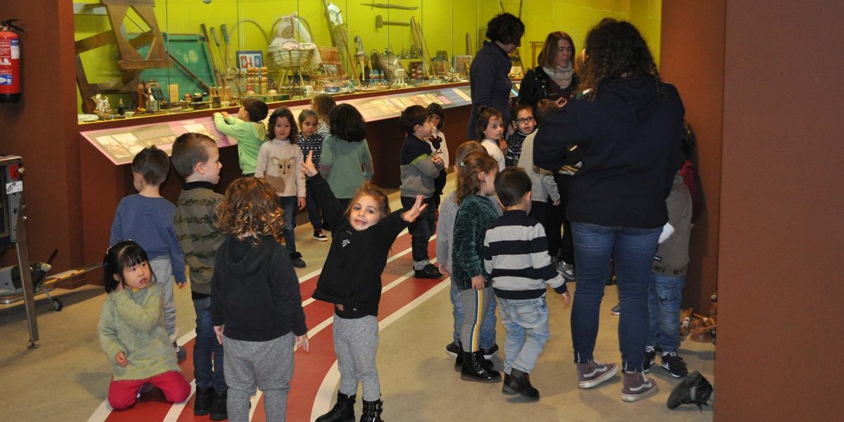 El CEIP Milladoiro de Malpica de Bergantiños, actualemente, en el nñumero uno en visitas guiadas al Melga