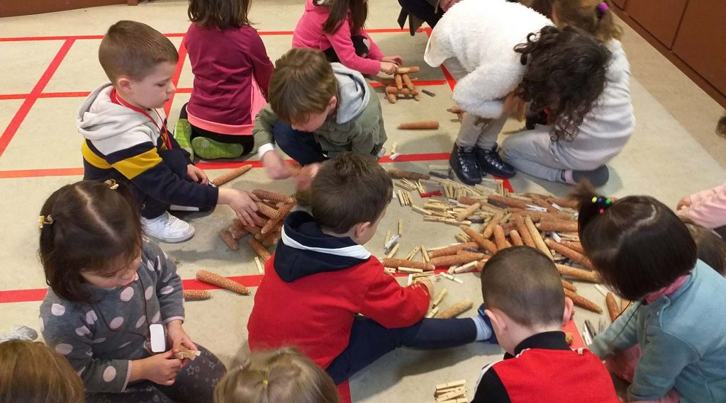 Los peques del CEIP. Pepe de Xan de Santa Comba llegan al Melga para visitarnos