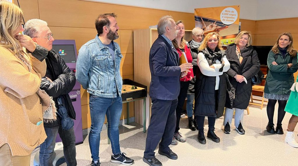 Profesores de países europeos do programa "Erasmus" visitan o noso museo